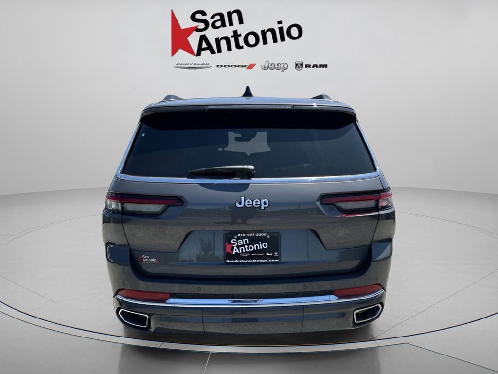 New 2025 Jeep Grand Cherokee L Overland w/ Trailer Tow Package AWD/4WD image 14