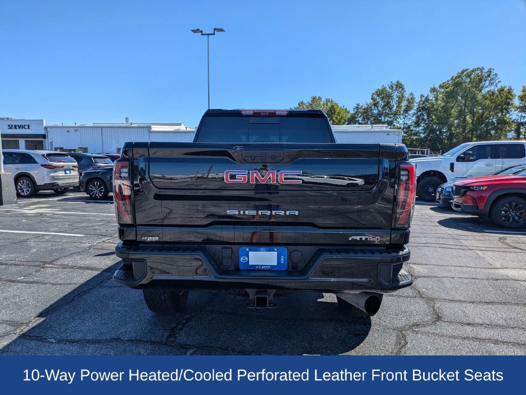 Used 2026 GMC Sierra 2500 AT4 w/ AT4 Premium Plus Package AWD/4WD image 7