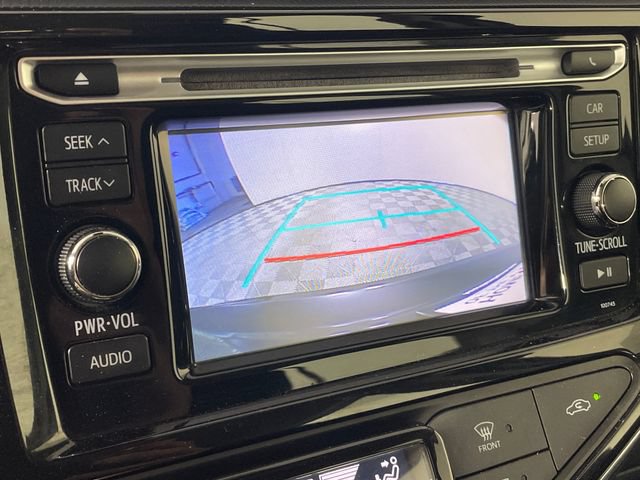 Used 2018 Toyota Prius C Two FWD image 8