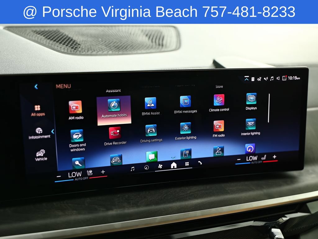 Used 2025 BMW X7 xDrive40i w/ Premium Package AWD/4WD image 38