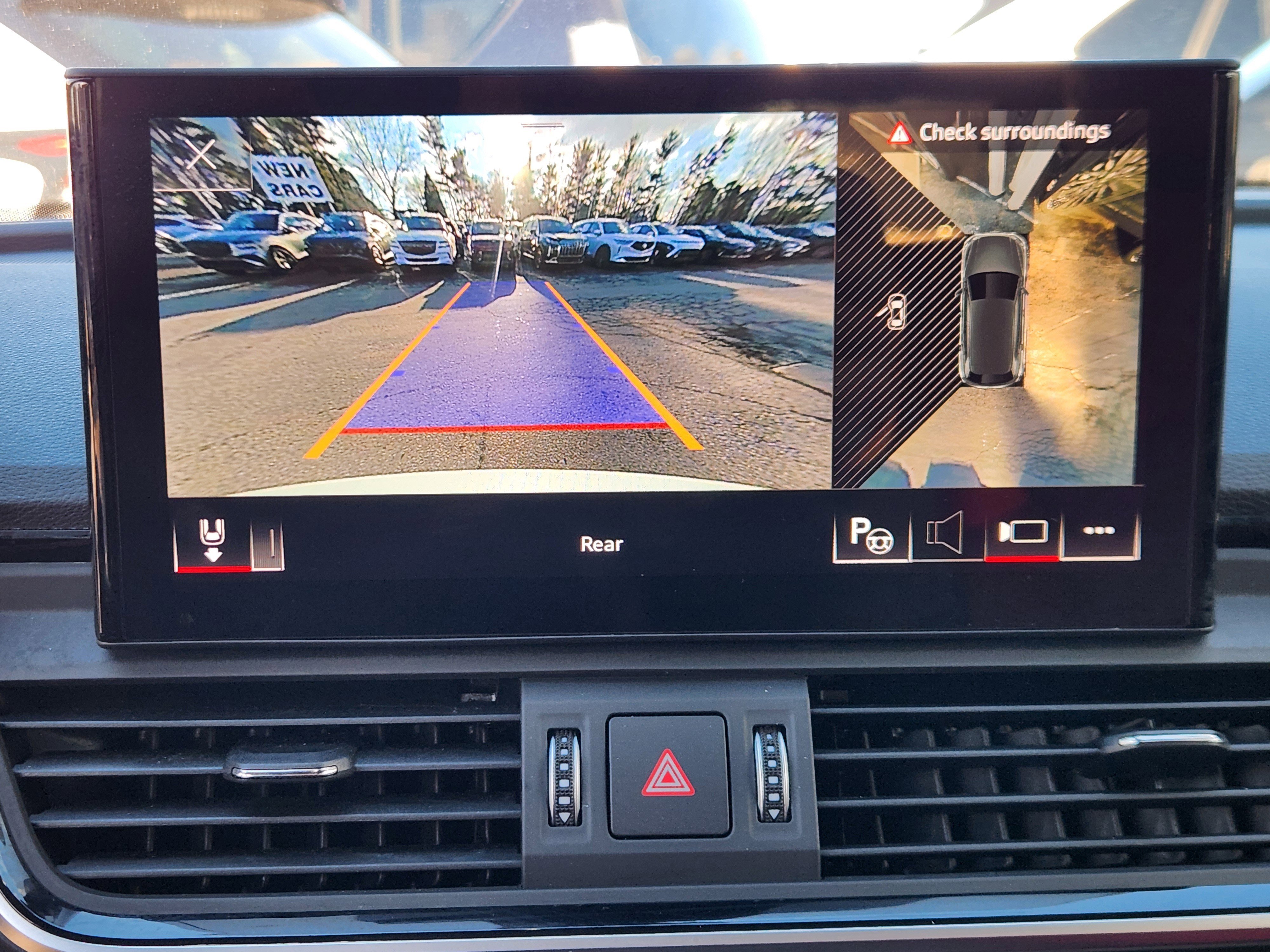 Used 2024 Audi SQ5 Prestige image 14