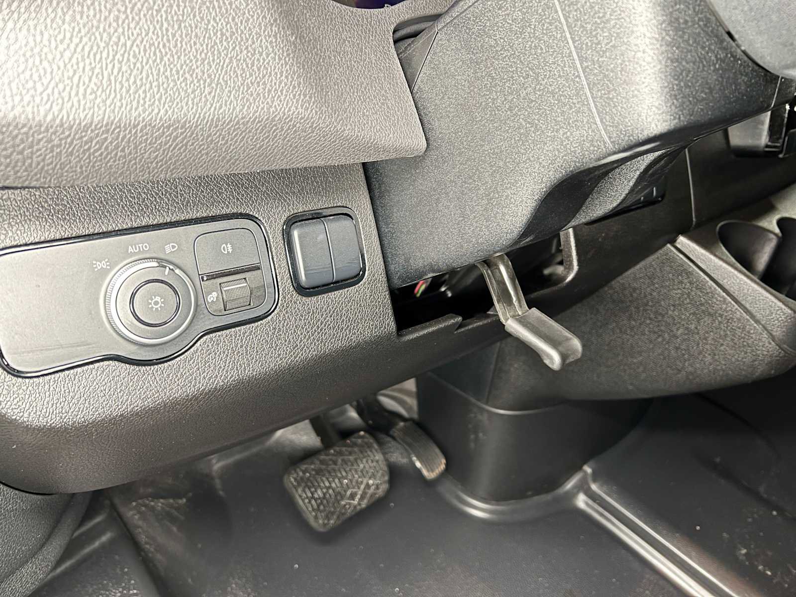 Used 2025 Mercedes-Benz Sprinter 2500 image 21