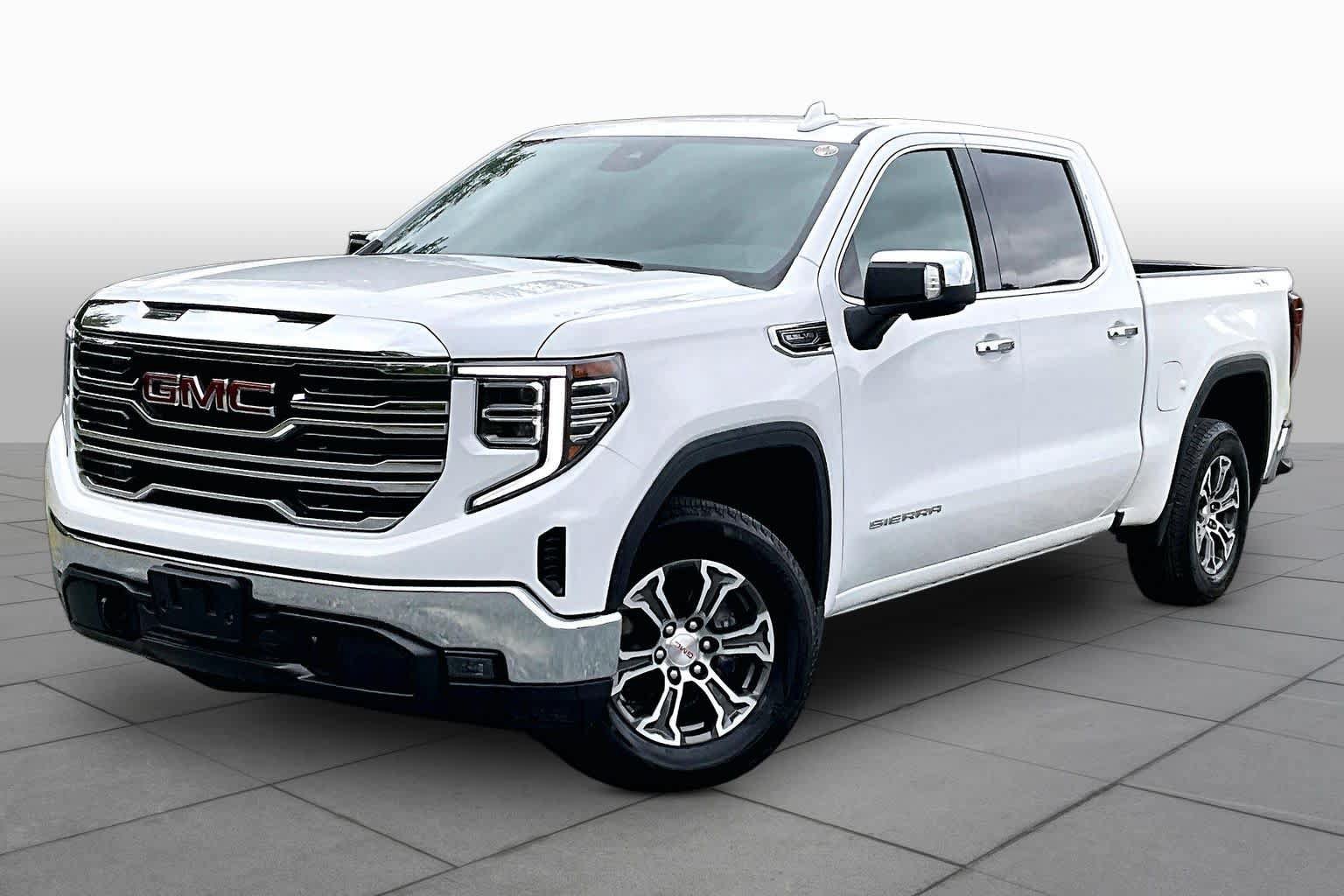 Used 2026 GMC Sierra 1500 SLT AWD/4WD image 1