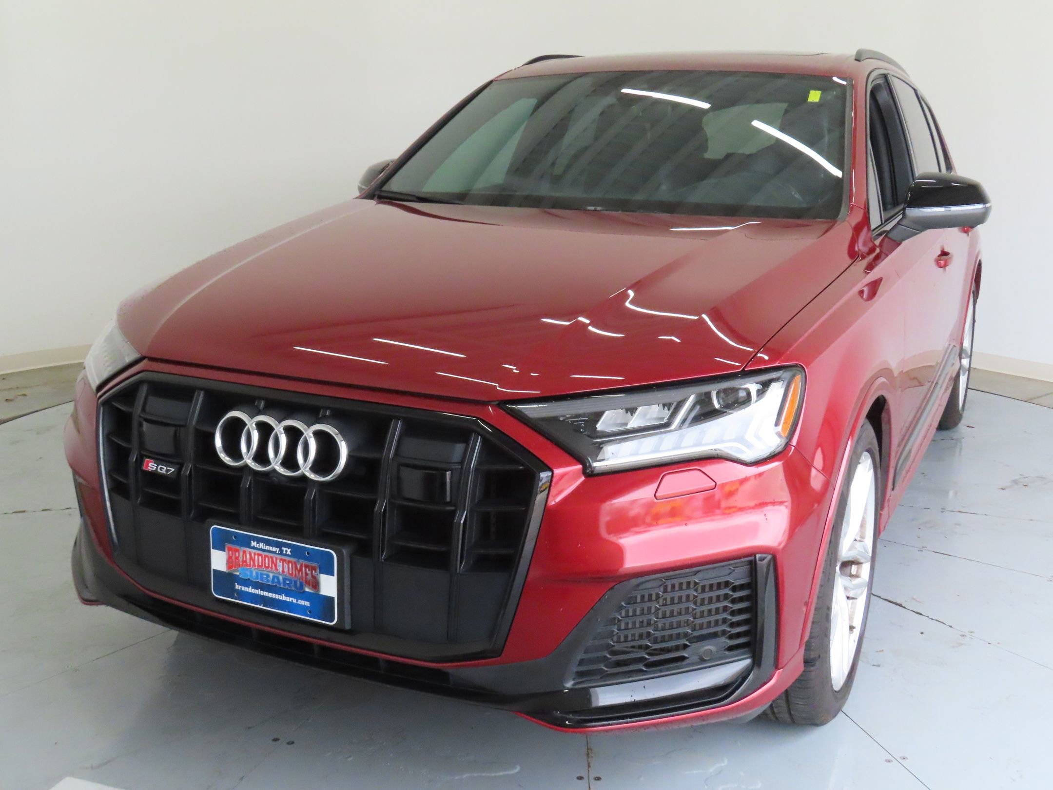 Used 2020 Audi SQ7 Premium Plus w/ SQ7 Black Optic Package image 11