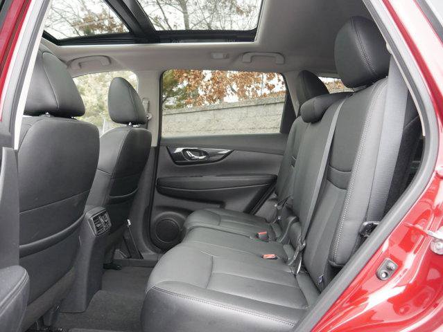 Used 2020 Nissan Rogue SL w/ Premium Package image 14