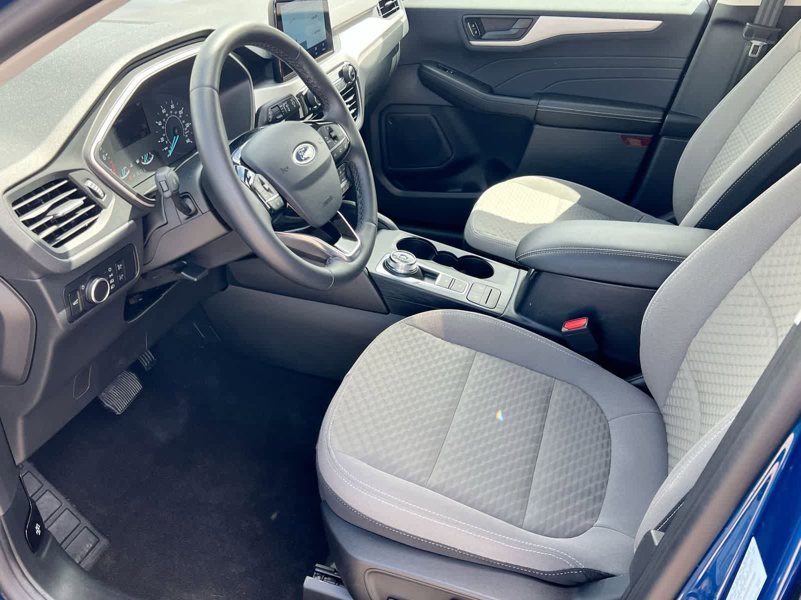 Used 2022 Ford Escape SE w/ Convenience Package AWD/4WD image 10