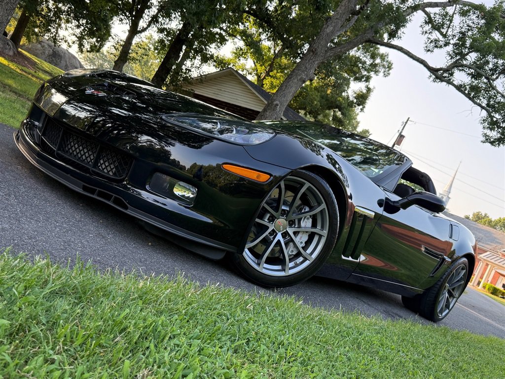 Used 2013 Chevrolet Corvette Grand Sport w/ 3LT Preferred Equipment Group RWD image 8