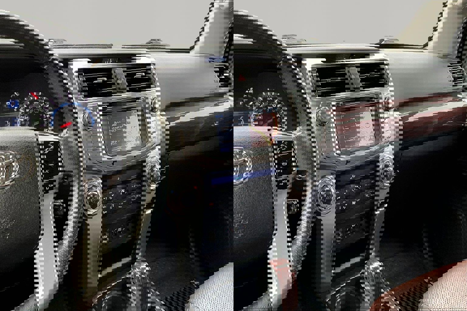 Used 2016 Toyota 4Runner Limited image 10