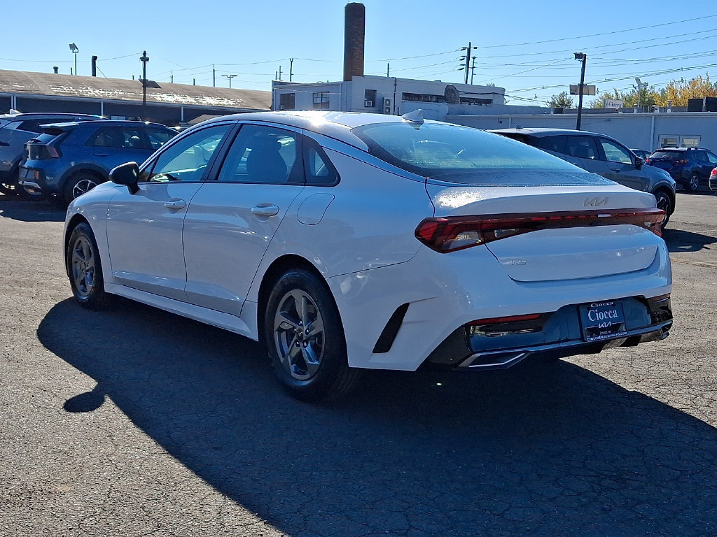 Used 2023 Kia K5 LXS FWD image 8