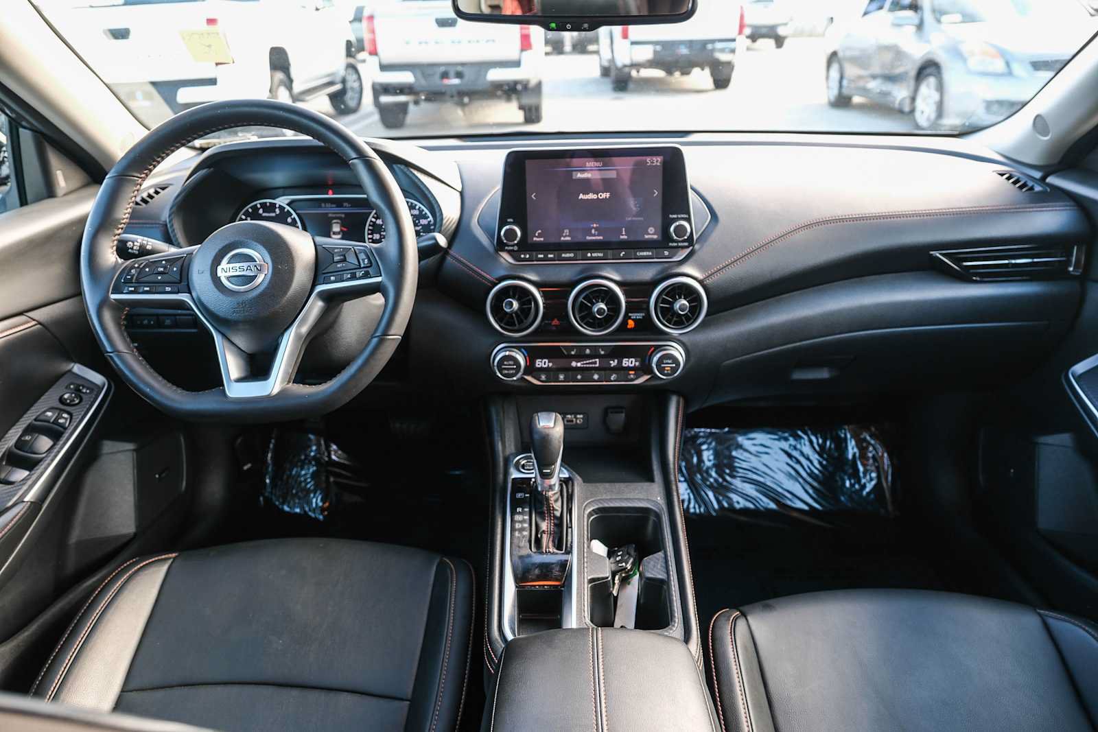 Used 2020 Nissan Sentra SR w/ Premium Package FWD image 13