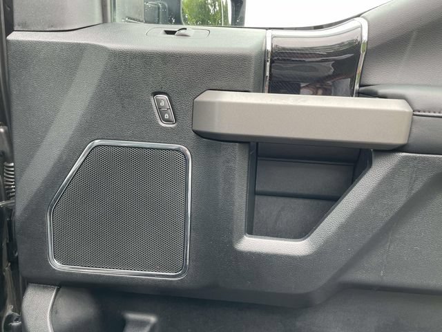 Used 2020 Ford F250 Platinum w/ FX4 Off-Road Package AWD/4WD image 32