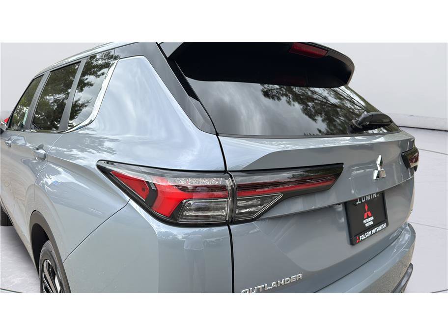 New 2026 Mitsubishi Outlander SE AWD/4WD image 39