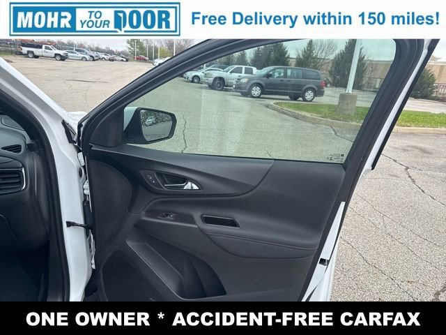 Used 2022 Chevrolet Equinox RS w/ LPO, Floor Liner Package image 23