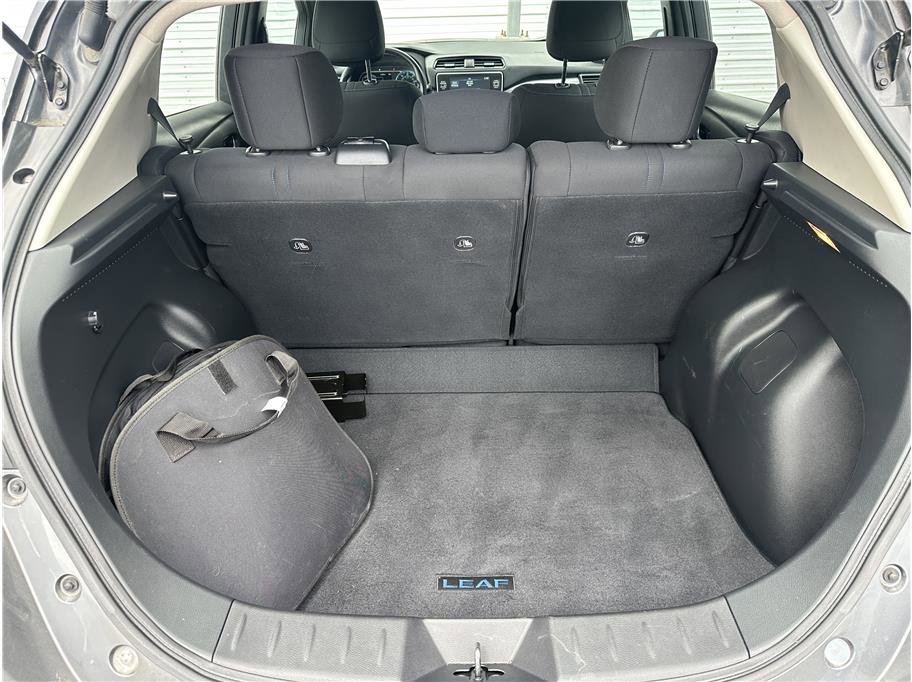 Used 2024 Nissan Leaf S FWD image 29