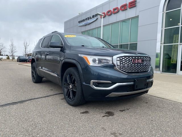 Used 2019 GMC Acadia Denali w/ Technology Package AWD/4WD image 3