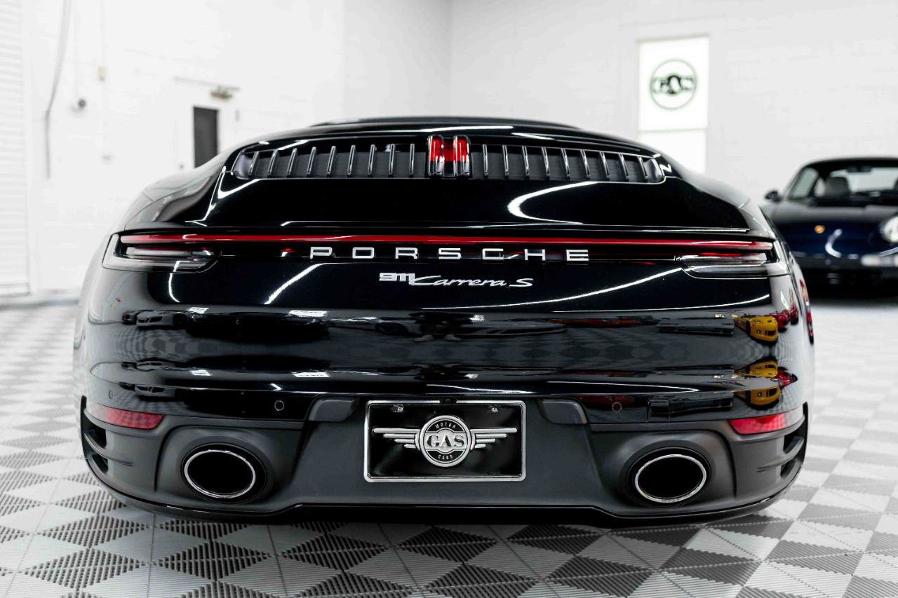 Used 2021 Porsche 911 Carrera S RWD image 13