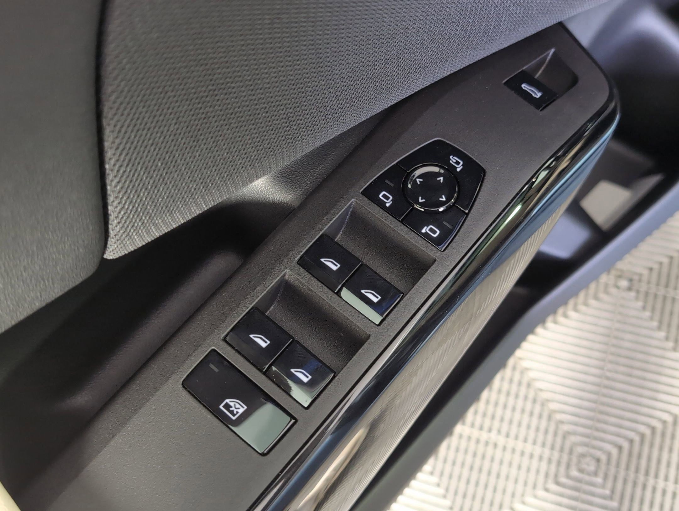 Used 2026 BMW X3 xDrive30 w/ M Sport Package image 10