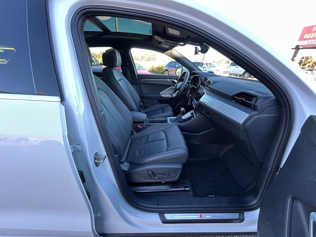 Used 2021 Audi Q3 2.0T Premium image 42