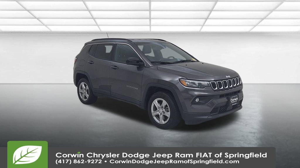 Certified 2024 Jeep Compass Latitude image 3