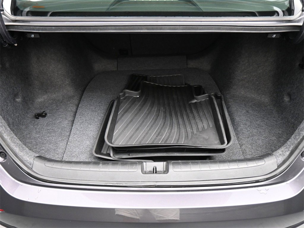 Used 2018 Honda Accord Sport image 17