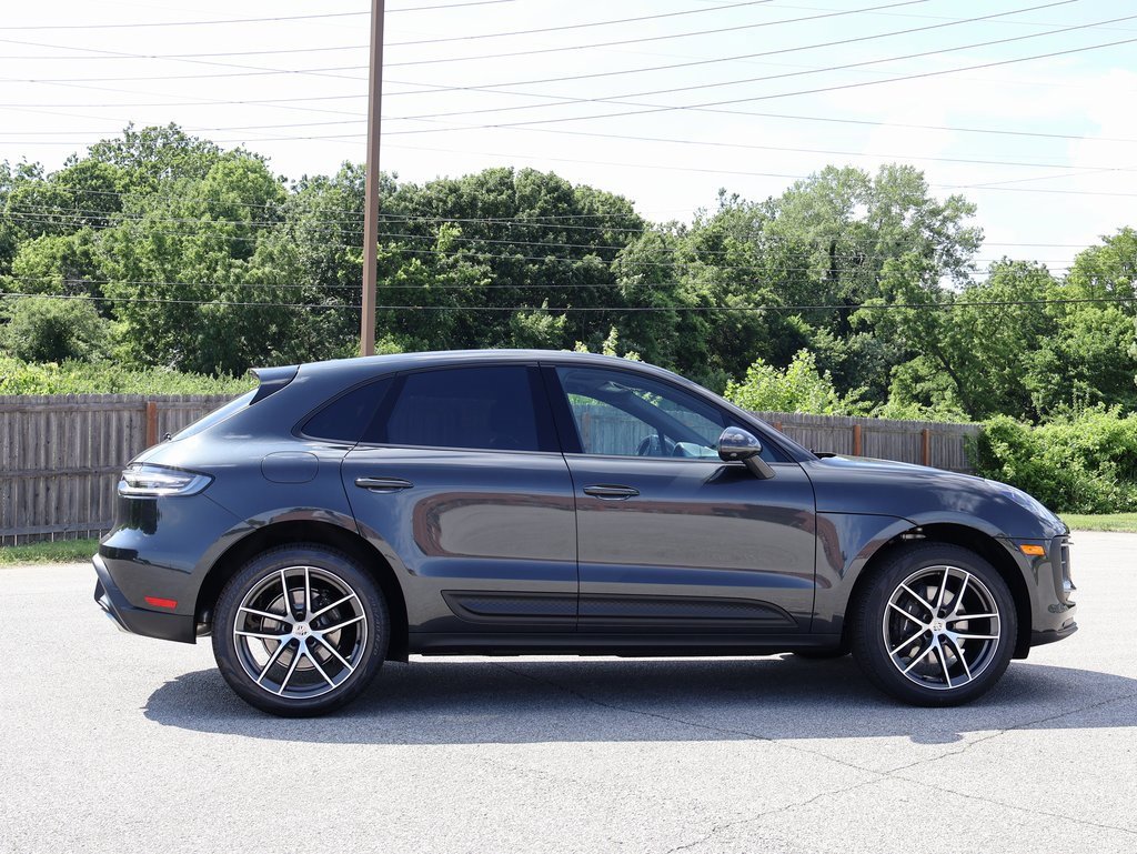 New 2025 Porsche Macan image 9