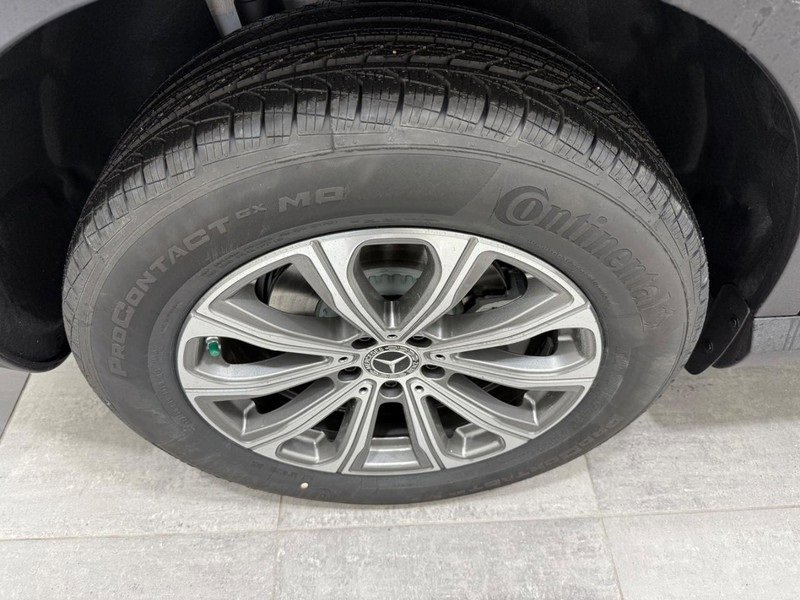 New 2026 Mercedes-Benz GLC 300 4MATIC image 3