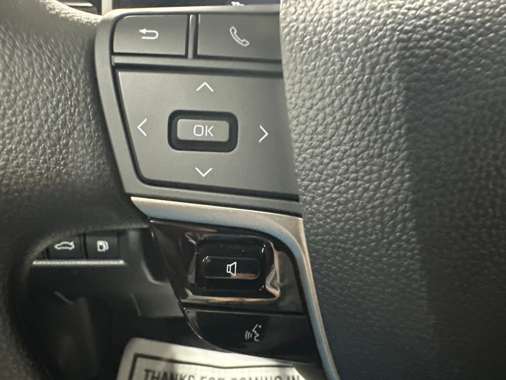 Used 2026 Toyota Camry LE FWD image 19