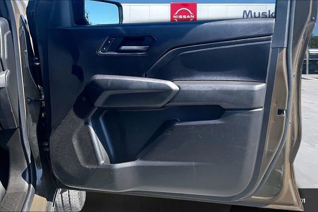 Used 2023 Chevrolet Colorado W/T image 25