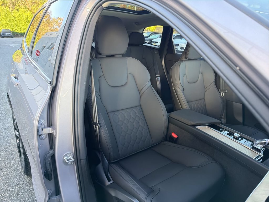 New 2026 Volvo XC60 B5 Plus w/ Climate Package AWD/4WD image 25