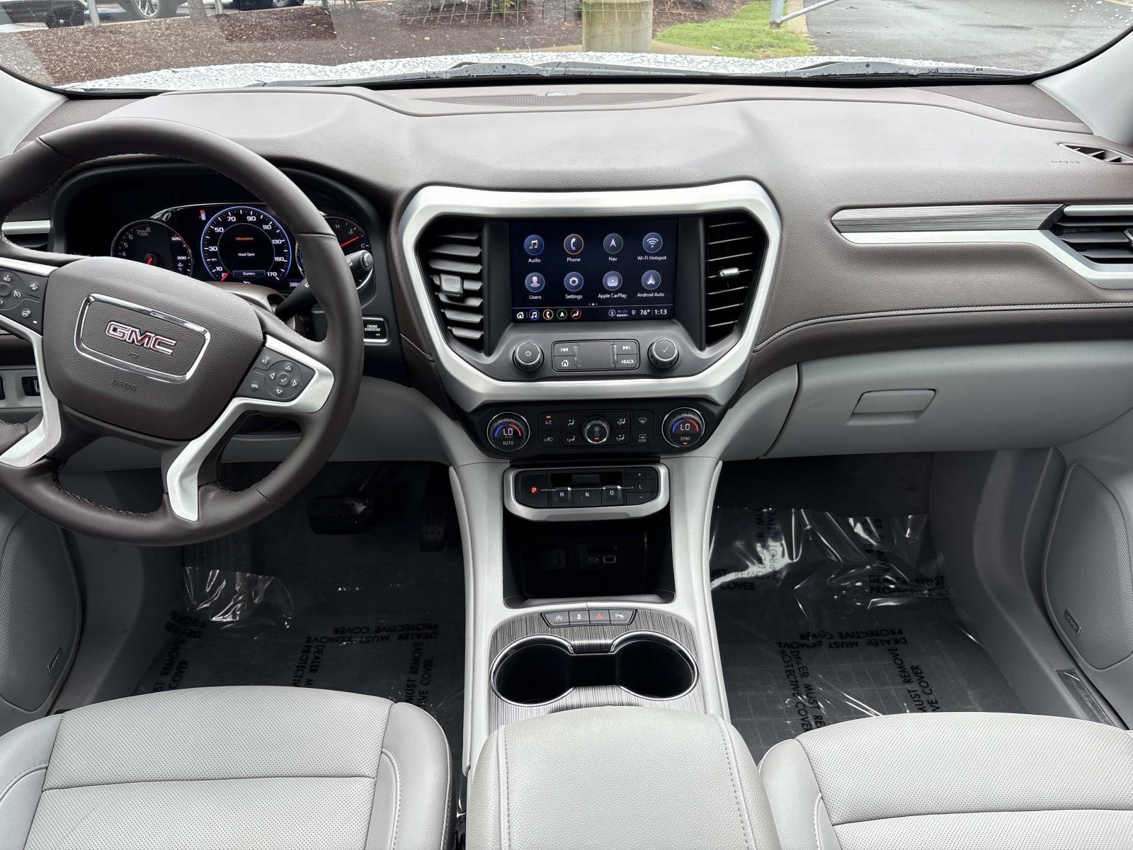 Used 2023 GMC Acadia SLT w/ Technology Package FWD image 31