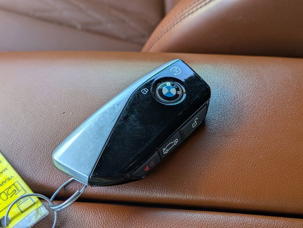 Used 2024 BMW X7 xDrive40i w/ M Sport Package image 31