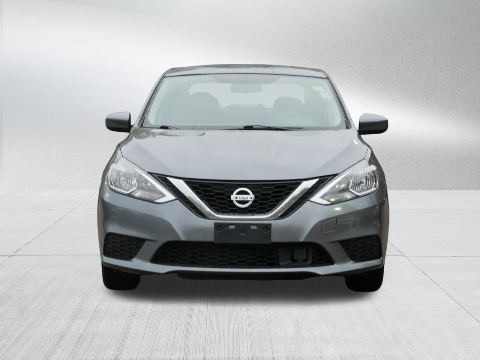 Certified 2019 Nissan Sentra S FWD image 2