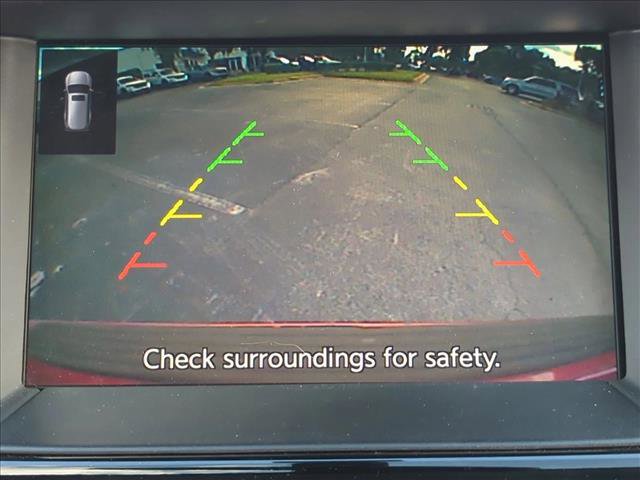 Used 2017 Nissan Pathfinder SV FWD image 11