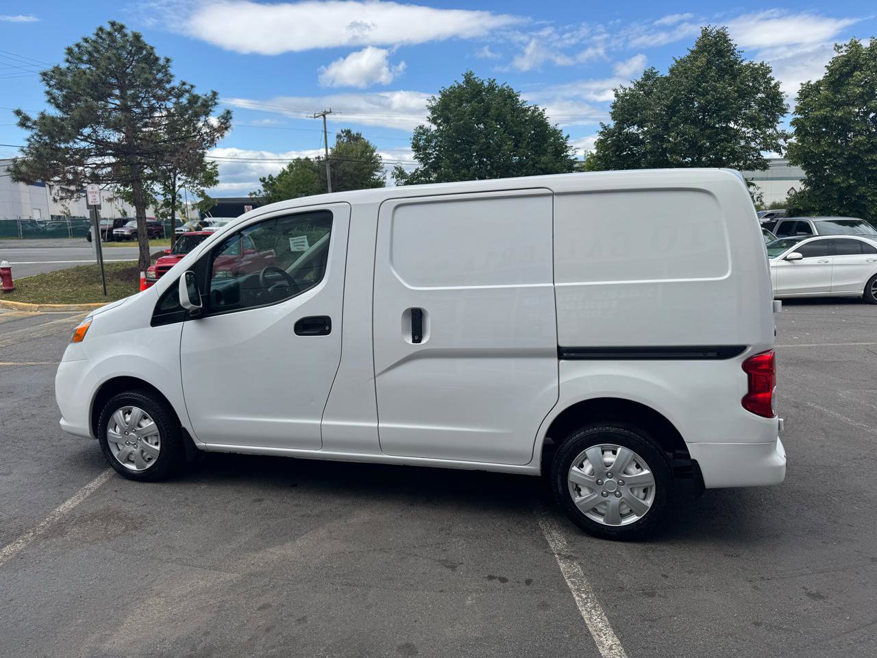 Used 2020 Nissan NV200 SV FWD image 9