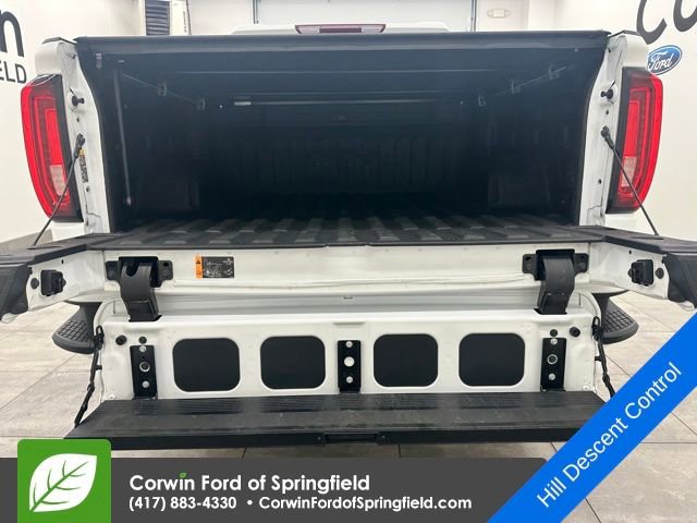 Used 2024 GMC Sierra 1500 AT4 image 17