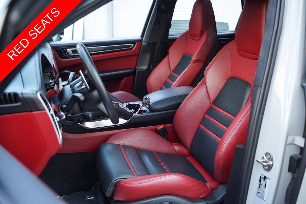 Used 2021 Porsche Cayenne Turbo S AWD/4WD image 23