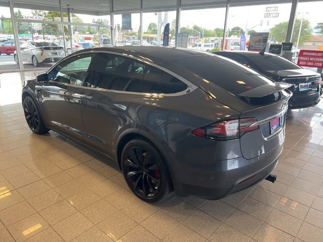 Used 2021 Tesla Model X Performance image 10