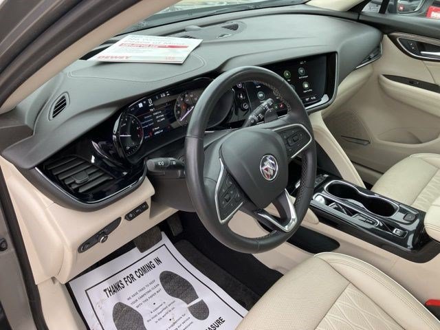 Used 2022 Buick Envision Avenir w/ Technology Package II AWD/4WD image 14