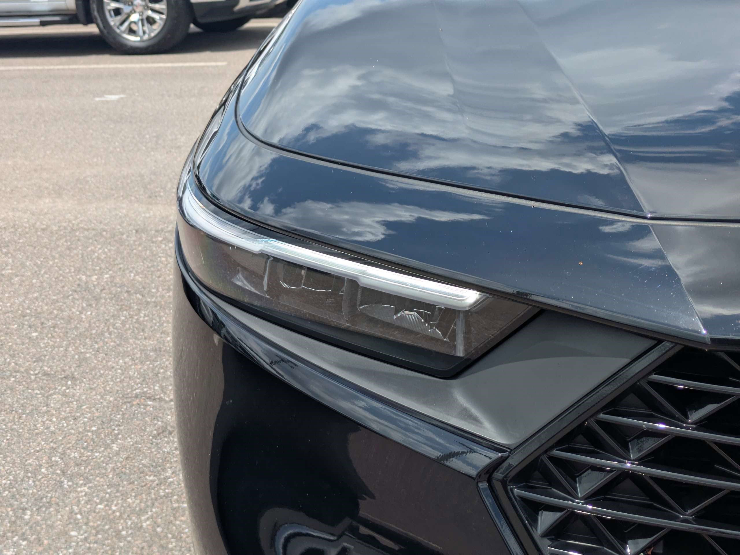 Used 2025 Honda Accord Sport image 9