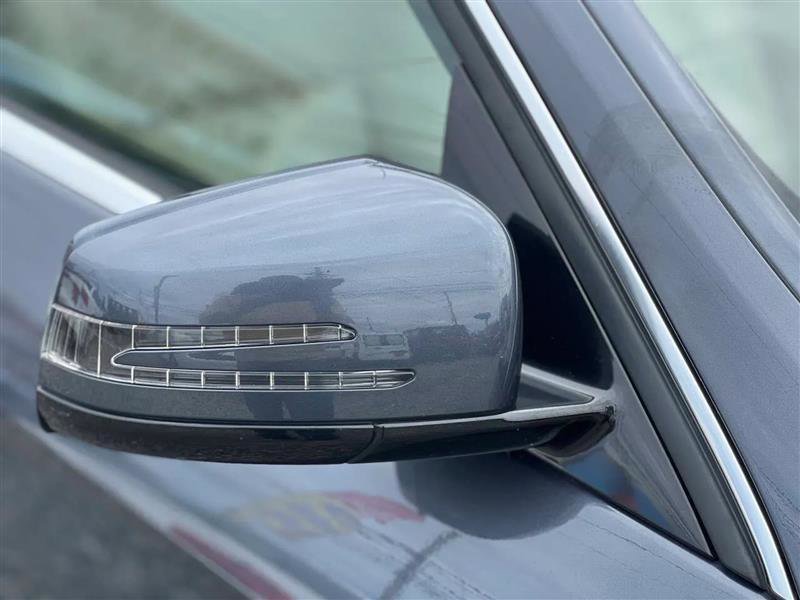 Used 2014 Mercedes-Benz E 350 4MATIC Sedan image 35