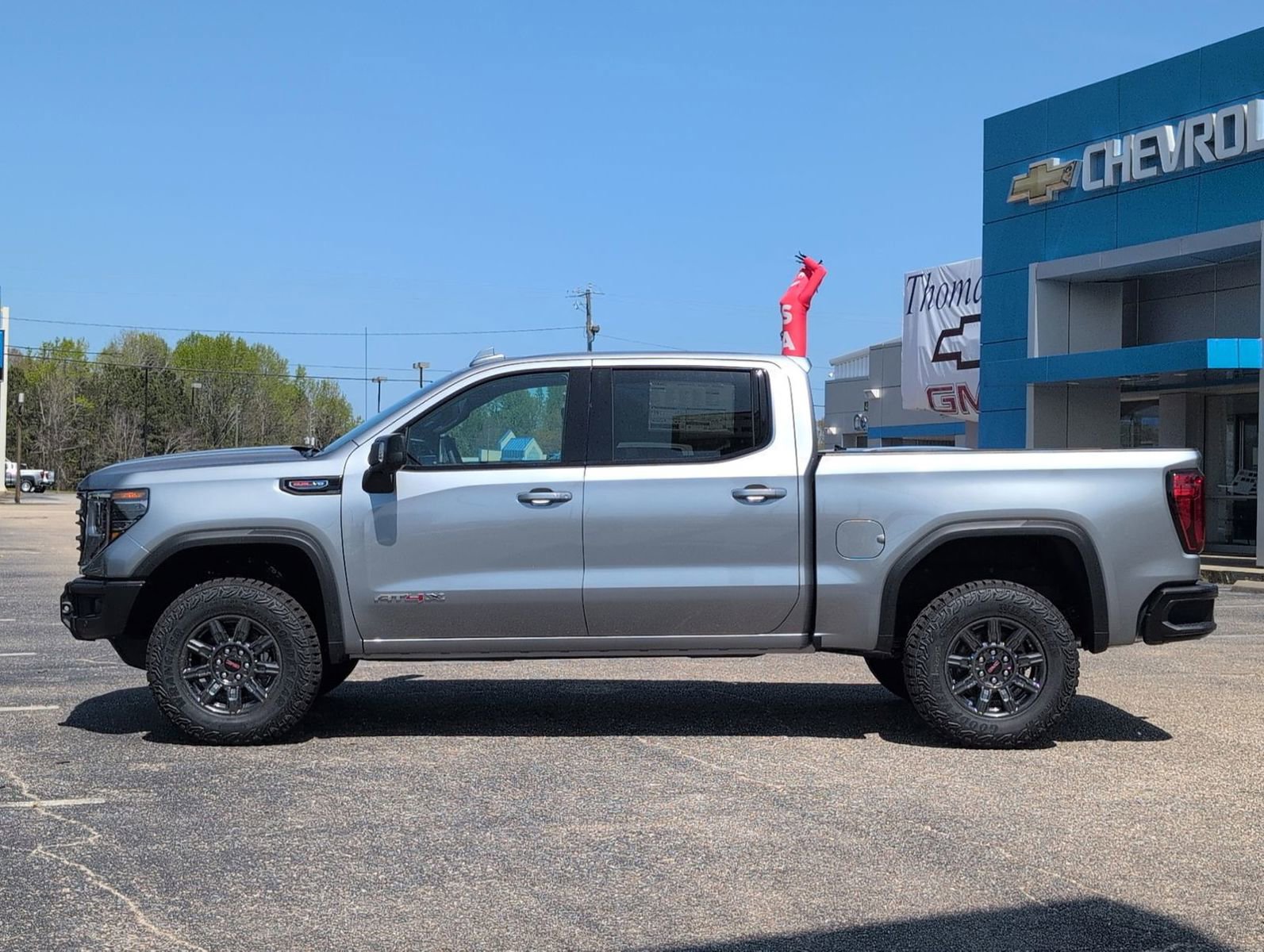 New 2026 GMC Sierra 1500 AT4X image 2