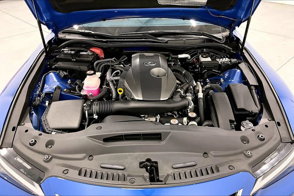 Used 2023 Lexus IS 300 w/ Premium Package RWD image 9