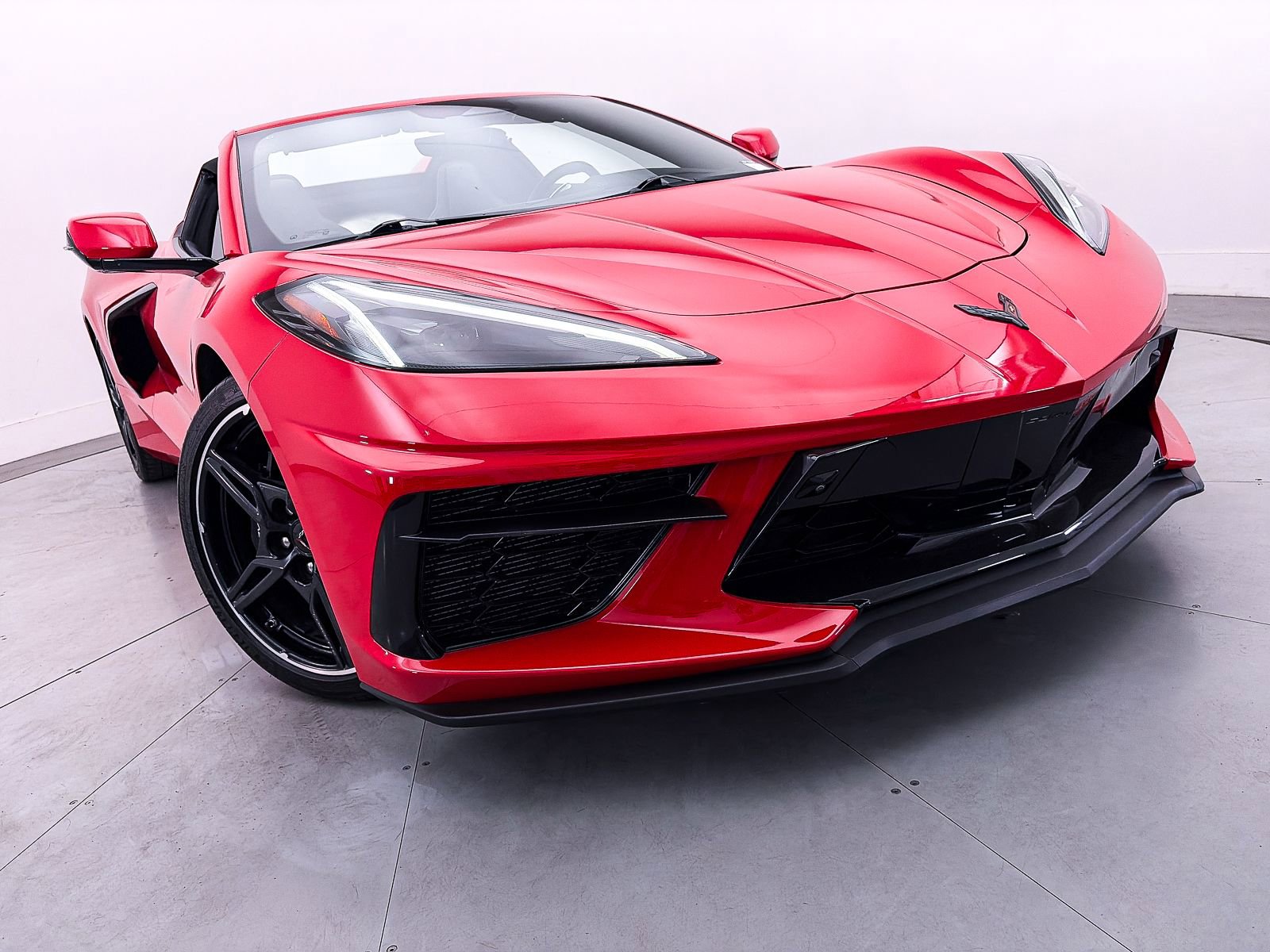 Used 2024 Chevrolet Corvette Stingray Preferred Conv w/ 2LT RWD image 9