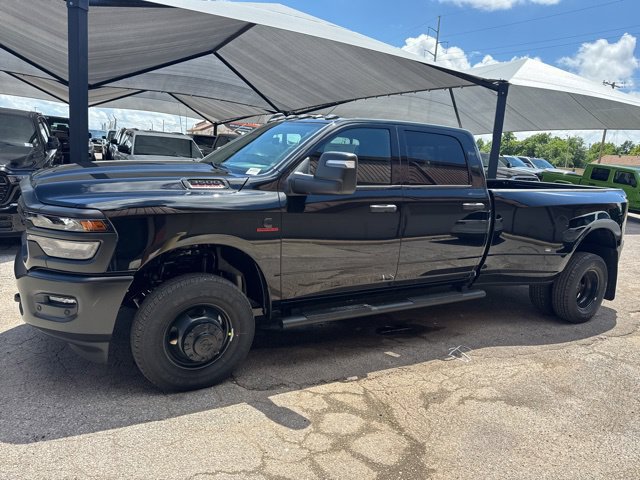 New 2026 RAM 3500 Tradesman AWD/4WD image 3