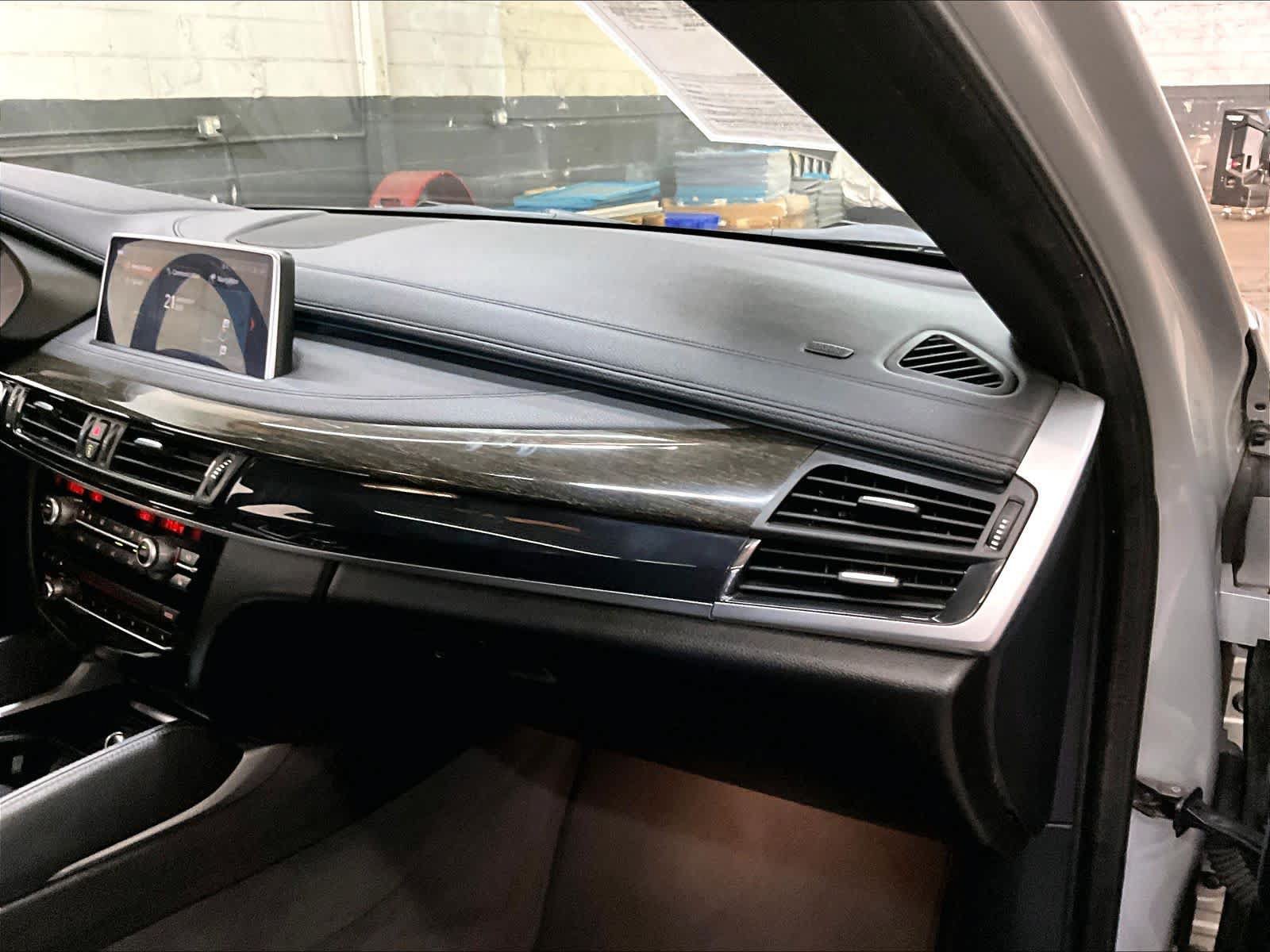 Used 2018 BMW X6 xDrive40i AWD/4WD image 19