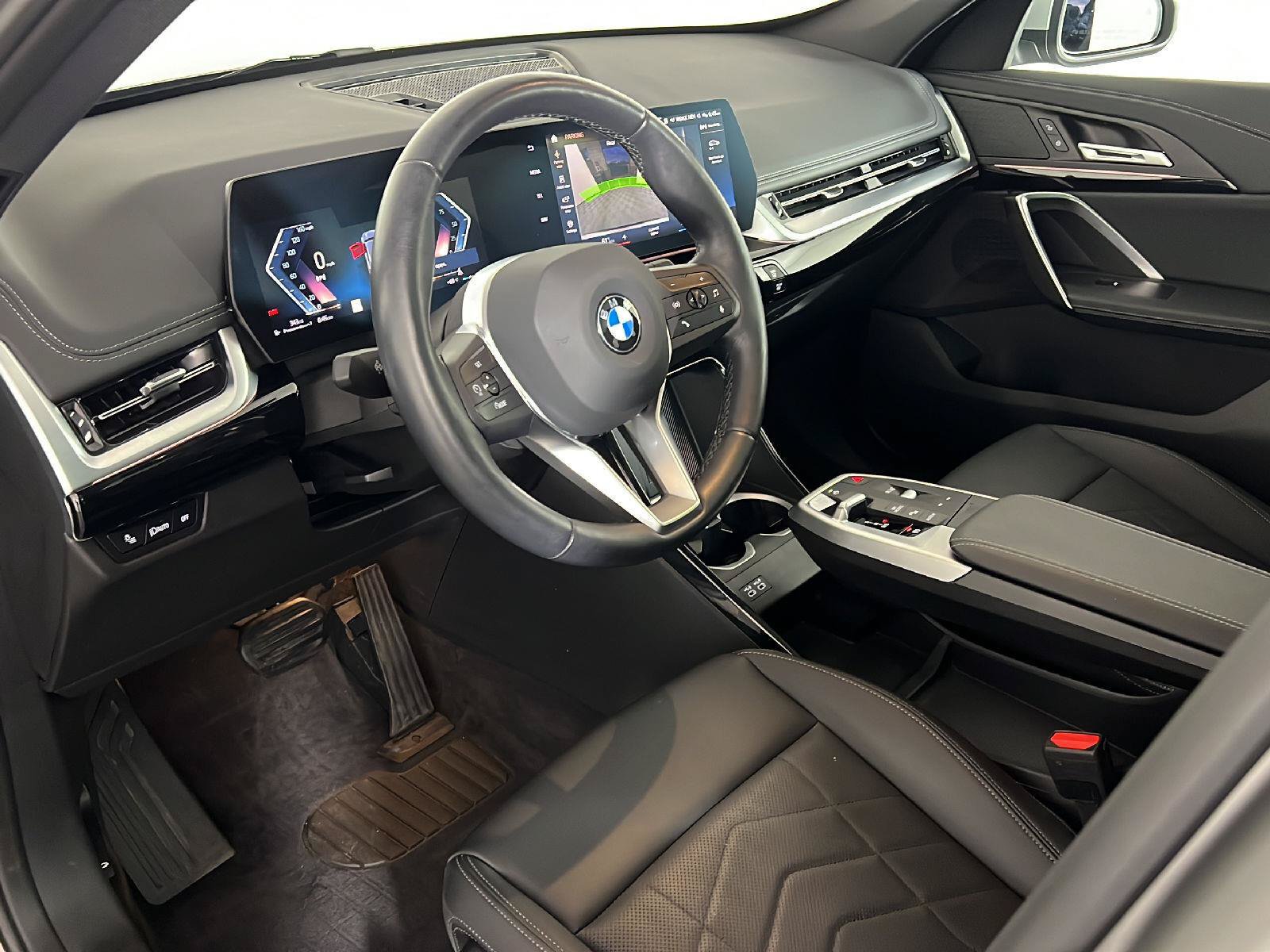 Used 2023 BMW X1 xDrive28i w/ Convenience Package AWD/4WD image 2