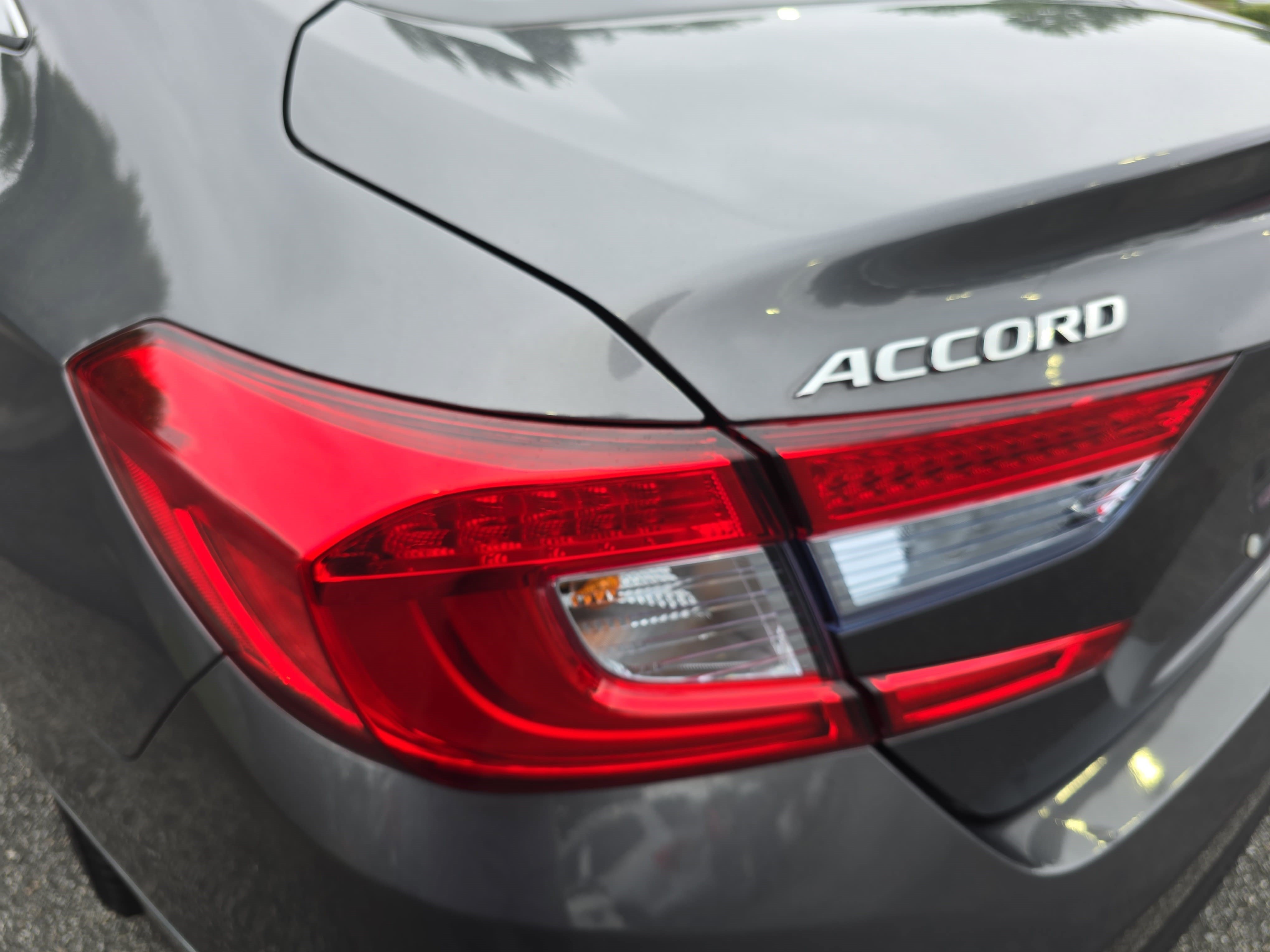 Used 2019 Honda Accord Touring image 33