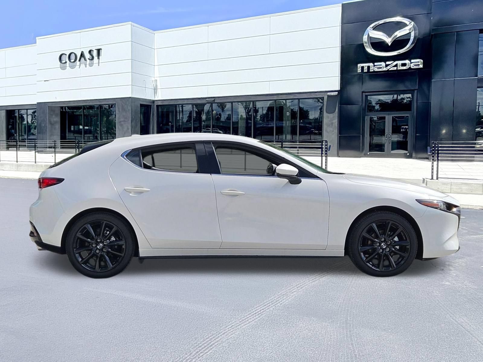 New 2026 MAZDA MAZDA3 2.5 S Hatchback w/ Premium Pkg FWD image 5