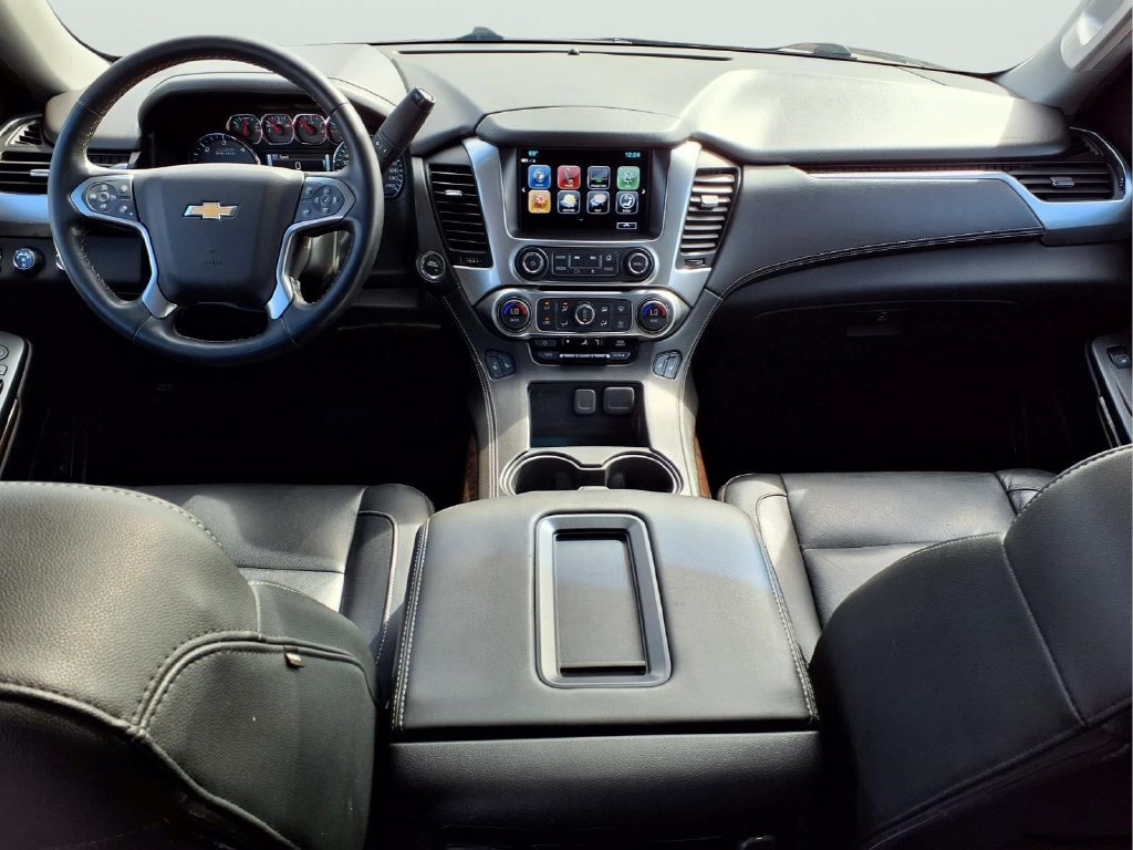 Used 2019 Chevrolet Tahoe LT w/ Luxury Package AWD/4WD image 11