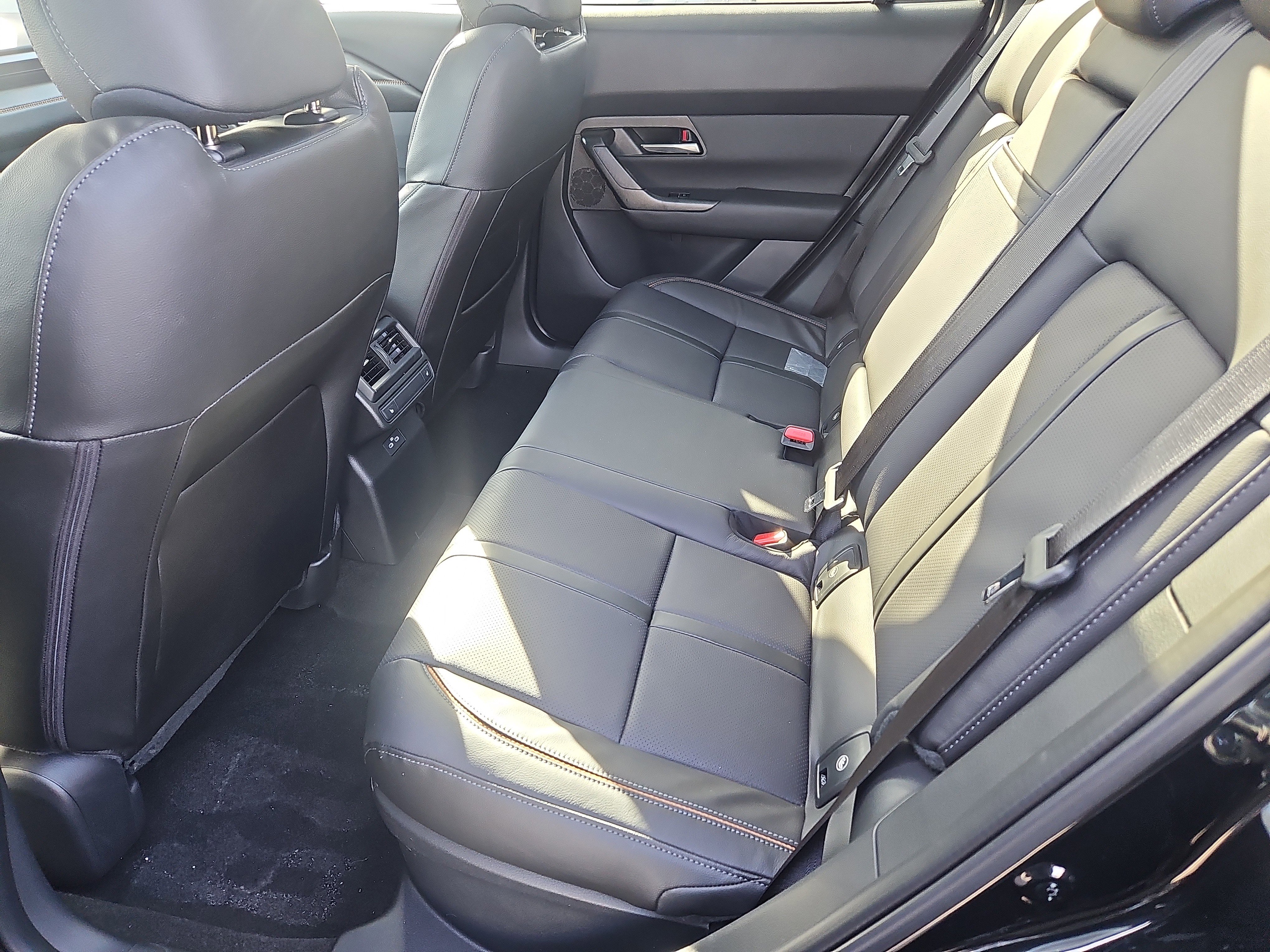 New 2026 MAZDA CX-50 2.5 Hybrid w/ Premium Plus Pkg image 21